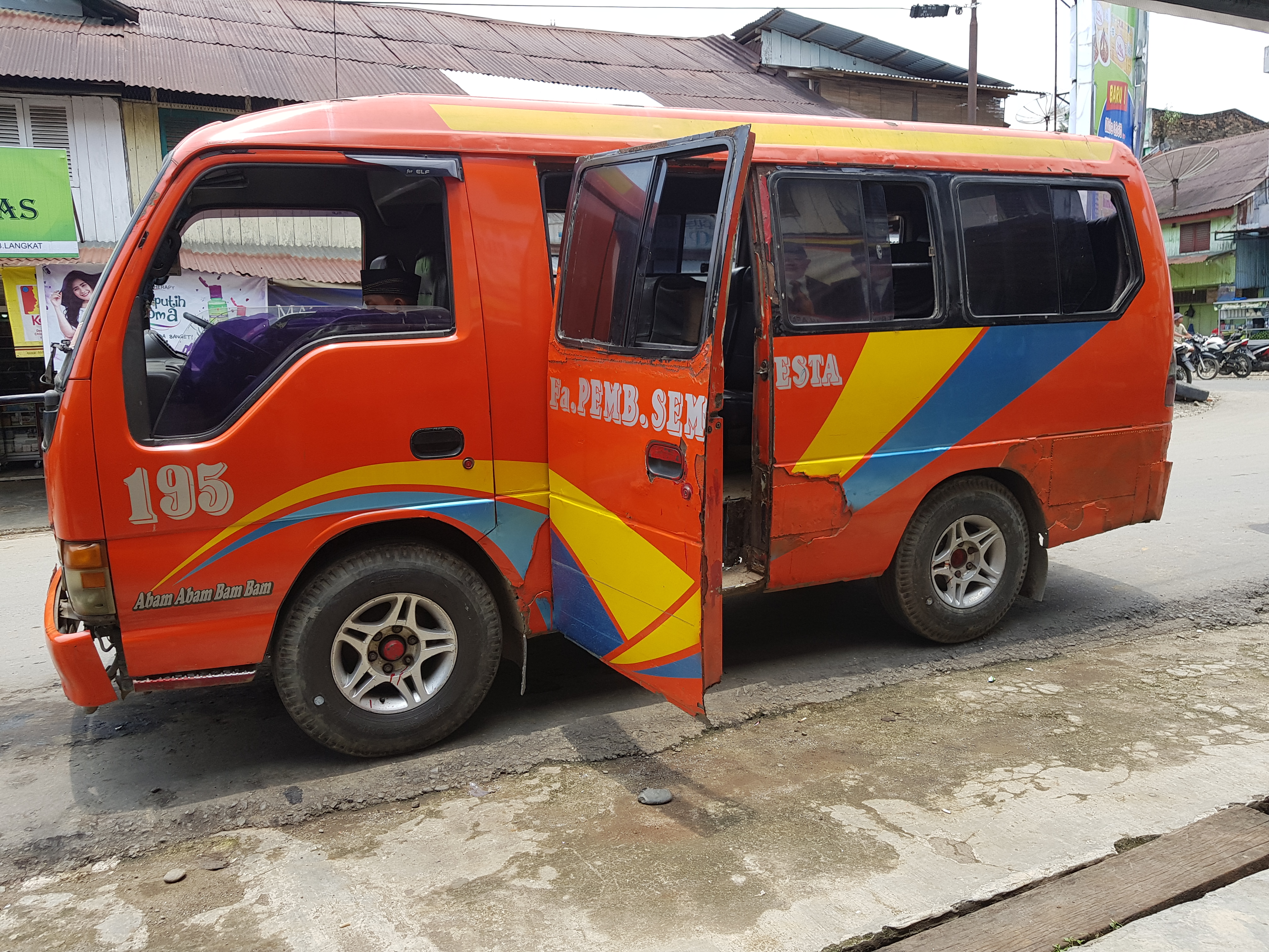 This image has an empty alt attribute; its file name is 20180407_124818.jpg