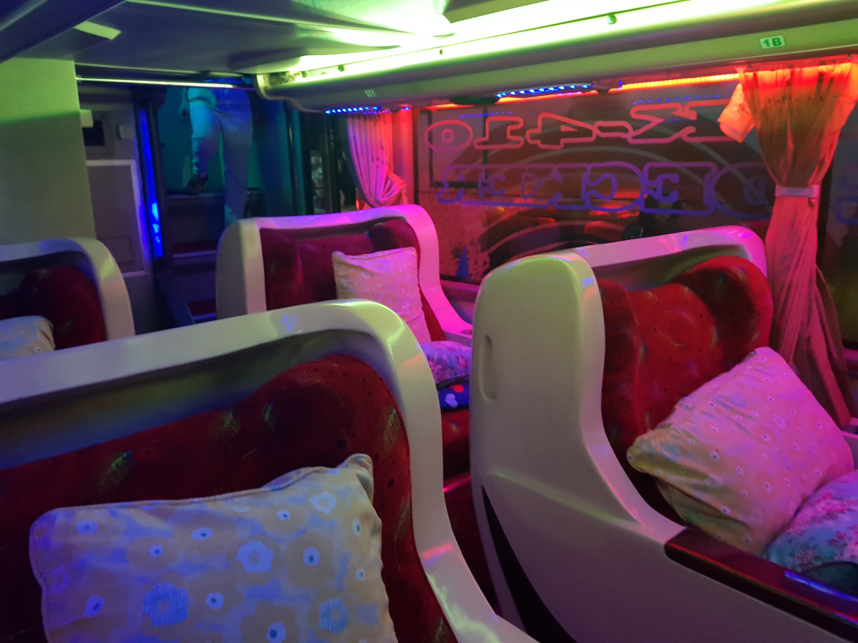 This image has an empty alt attribute; its file name is 20180407_21424480343970.jpg