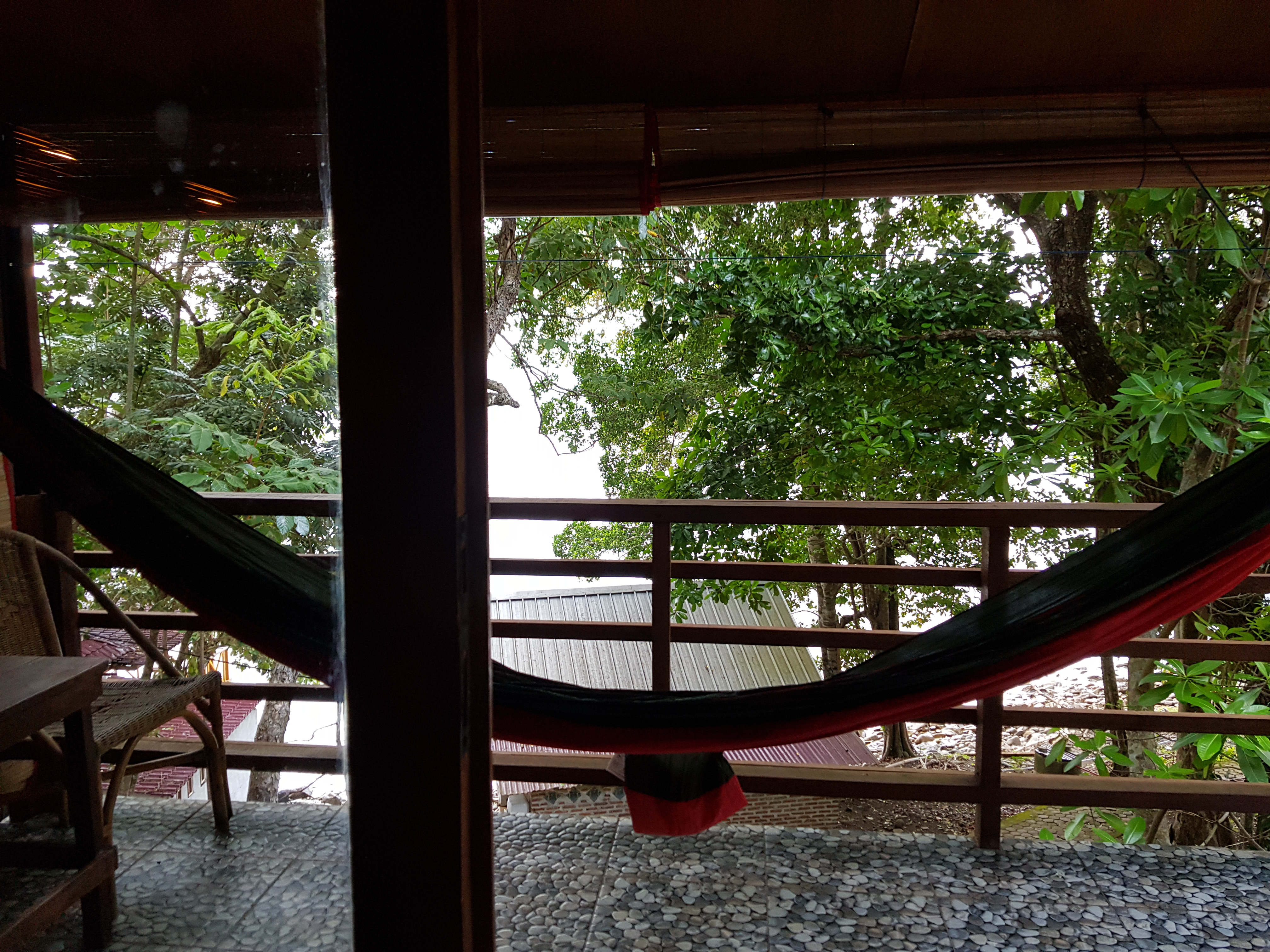 This image has an empty alt attribute; its file name is 20180409_1820031.jpg